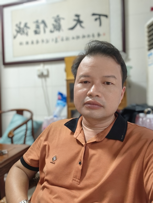 自强不息的第一张照片--贵港蓝颜知己交友网